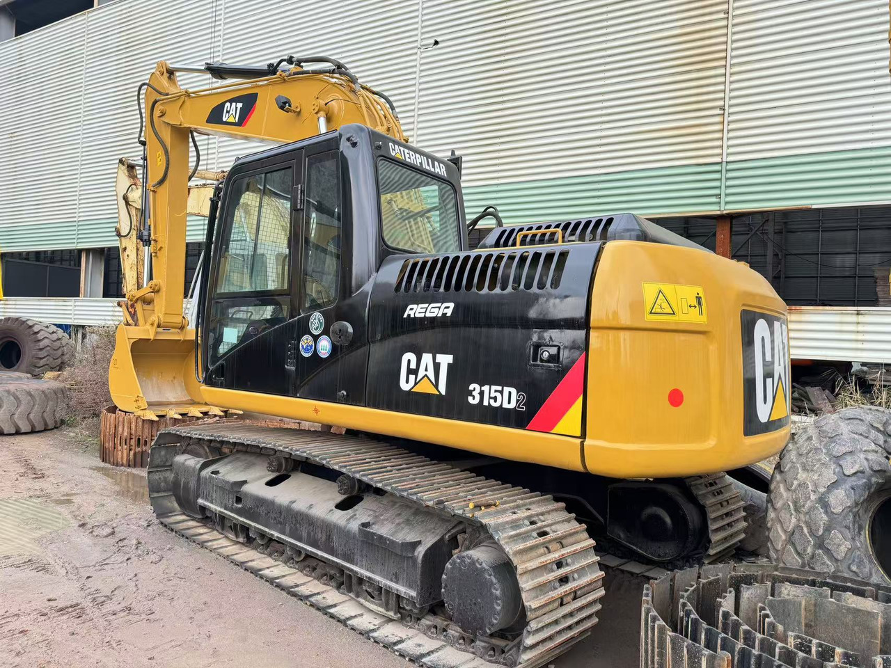 CATERPILLAR 315D2 - Гусеничний екскаватор: фото 4 CATERPILLAR 315D2 - Гусеничний екскаватор: фото 4