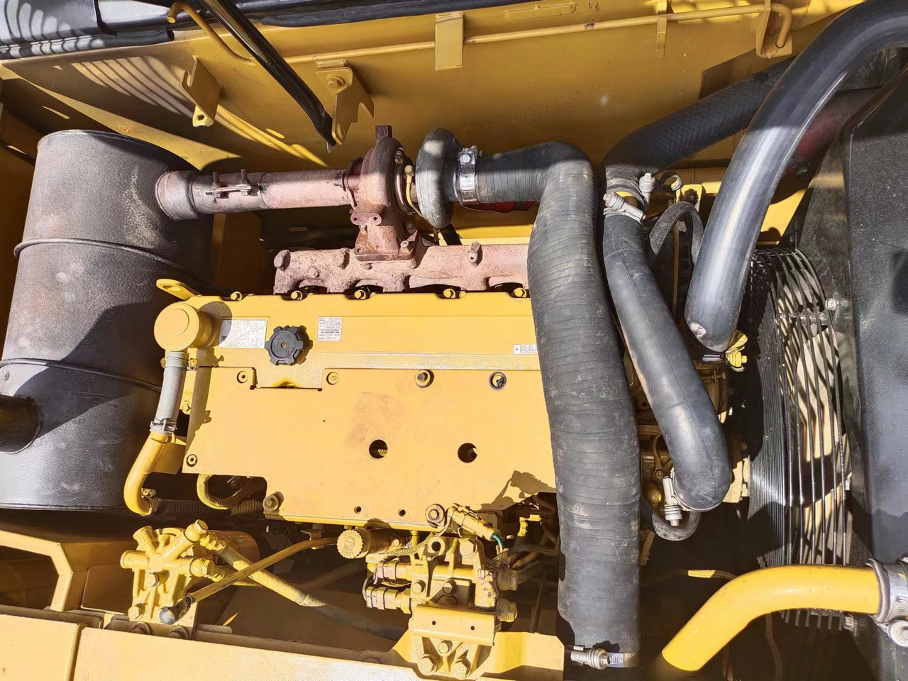 CATERPILLAR 320D - Гусеничний екскаватор: фото 4 CATERPILLAR 320D - Гусеничний екскаватор: фото 4