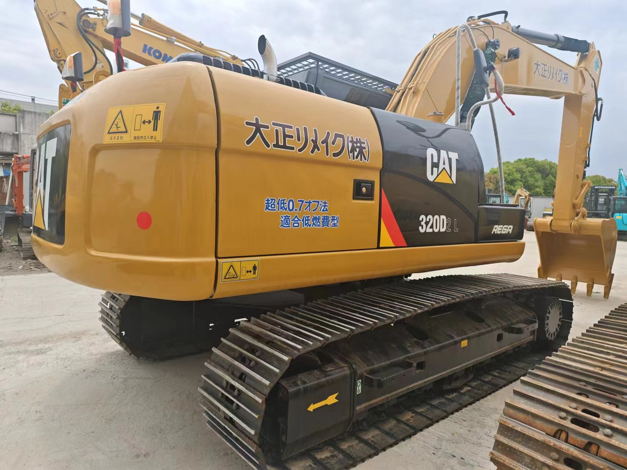 CATERPILLAR 320D - Гусеничний екскаватор: фото 2 CATERPILLAR 320D - Гусеничний екскаватор: фото 2