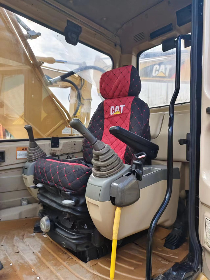 CATERPILLAR CAT 320BL - Гусеничний екскаватор: фото 5 CATERPILLAR CAT 320BL - Гусеничний екскаватор: фото 5