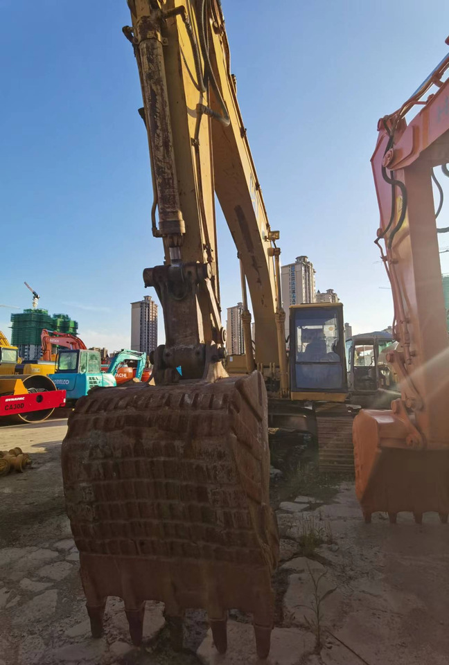 CATERPILLAR E200B - Гусеничний екскаватор: фото 2 CATERPILLAR E200B - Гусеничний екскаватор: фото 2