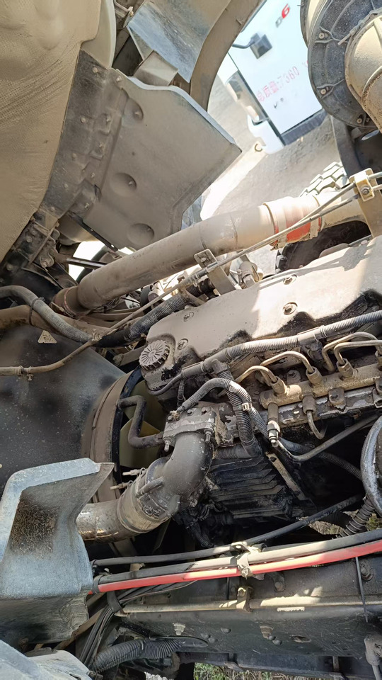 DONGFENG 20000L water truck Sprinkler - Вантажівка цистерна: фото 5 DONGFENG 20000L water truck Sprinkler - Вантажівка цистерна: фото 5