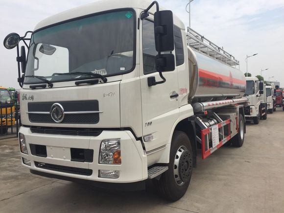 DONGFENG Tank truck - Вантажівка цистерна: фото 1 DONGFENG Tank truck - Вантажівка цистерна: фото 1