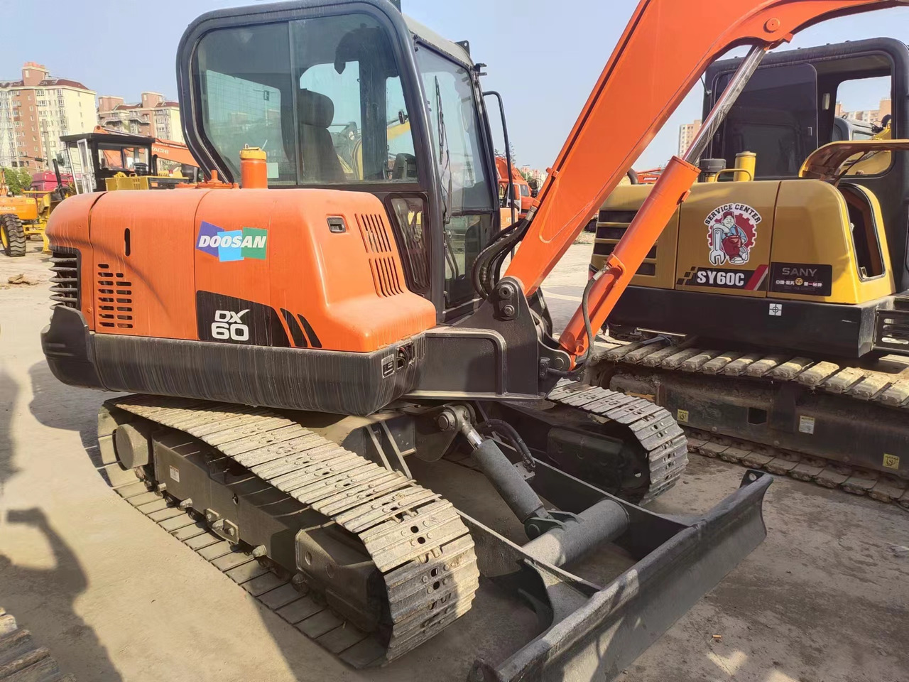 DOOSAN DX60 - Міні-екскаватор: фото 1 DOOSAN DX60 - Міні-екскаватор: фото 1