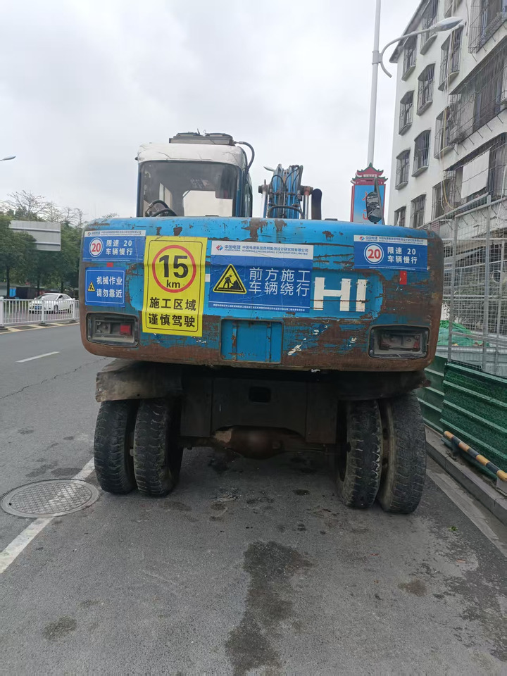 HITACHI EX100WD-2 - Колісний екскаватор: фото 4 HITACHI EX100WD-2 - Колісний екскаватор: фото 4
