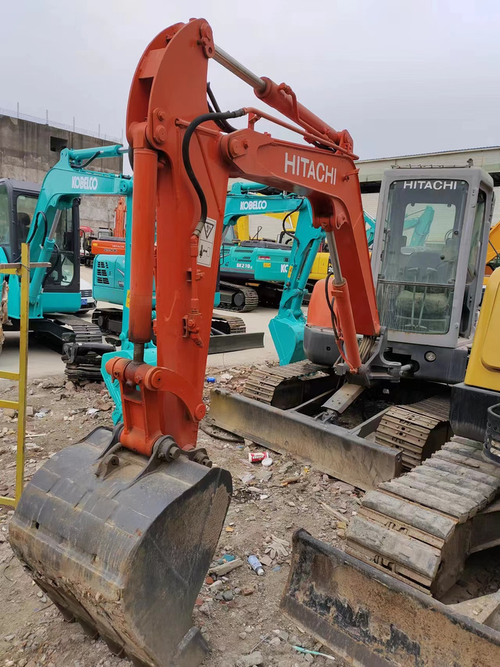 HITACHI ZX40U - Міні-екскаватор: фото 2 HITACHI ZX40U - Міні-екскаватор: фото 2