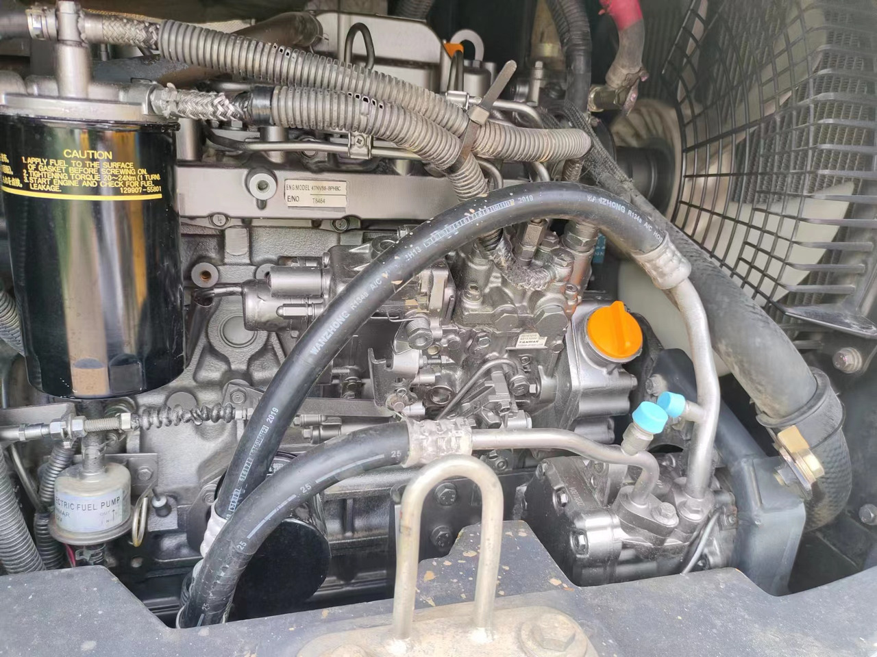 HITACHI ZX55 USR-5A - Міні-екскаватор: фото 5 HITACHI ZX55 USR-5A - Міні-екскаватор: фото 5