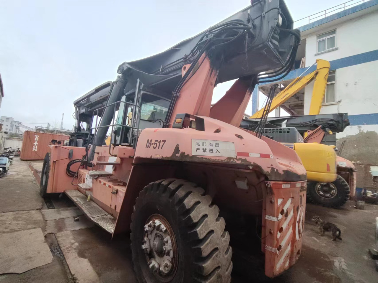 KALMAR DRF450 - Річстакер: фото 1 KALMAR DRF450 - Річстакер: фото 1