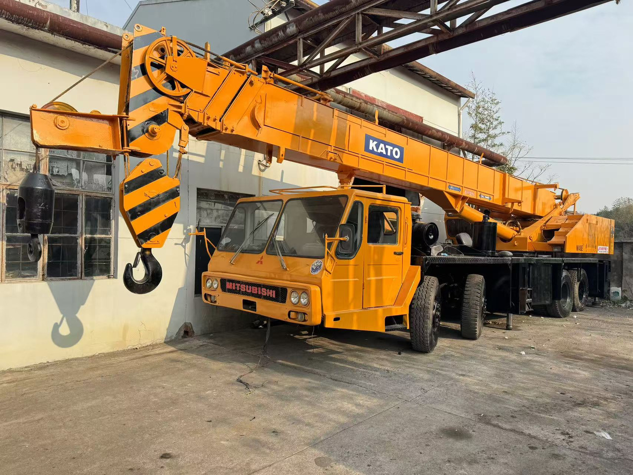 KATO NK400E - Автокран: фото 1 KATO NK400E - Автокран: фото 1