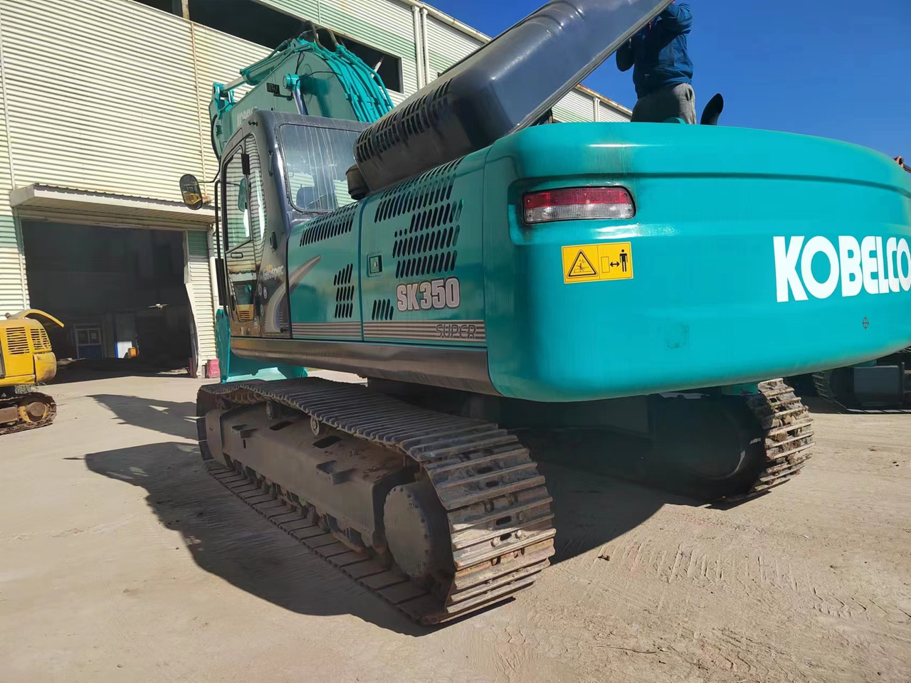 KOBELCO SK350LC-8 - Гусеничний екскаватор: фото 3 KOBELCO SK350LC-8 - Гусеничний екскаватор: фото 3