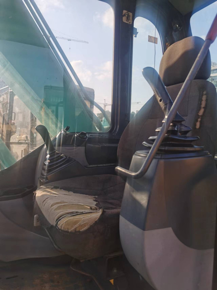 KOBELCO SK75 - Міні-екскаватор: фото 3 KOBELCO SK75 - Міні-екскаватор: фото 3