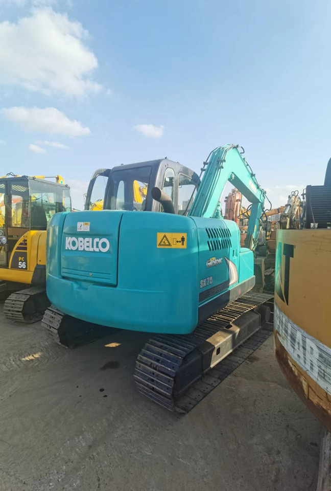 KOBELCO SK75 - Міні-екскаватор: фото 5 KOBELCO SK75 - Міні-екскаватор: фото 5