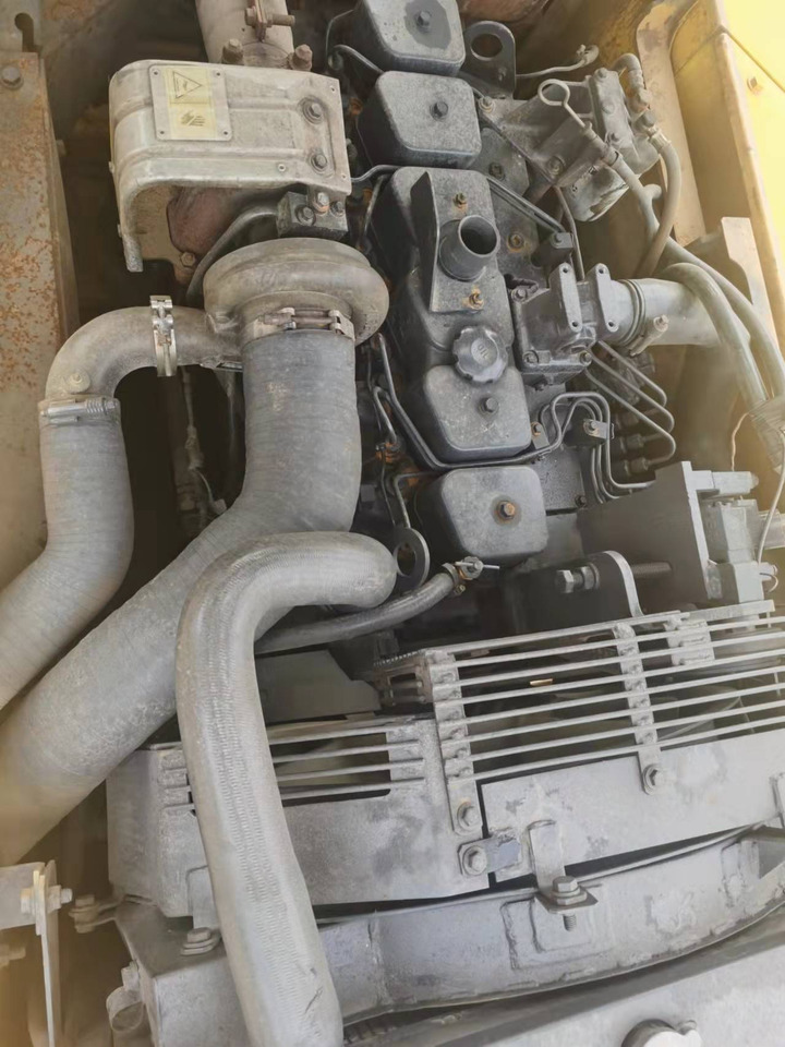 KOMATSU PC200-7 - Гусеничний екскаватор: фото 5 KOMATSU PC200-7 - Гусеничний екскаватор: фото 5