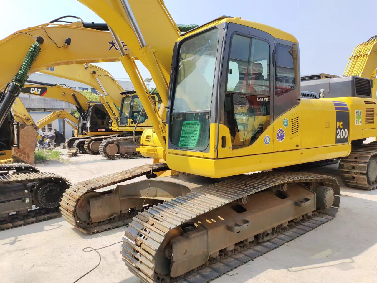 KOMATSU PC200-7 PC200 - Гусеничний екскаватор: фото 5 KOMATSU PC200-7 PC200 - Гусеничний екскаватор: фото 5
