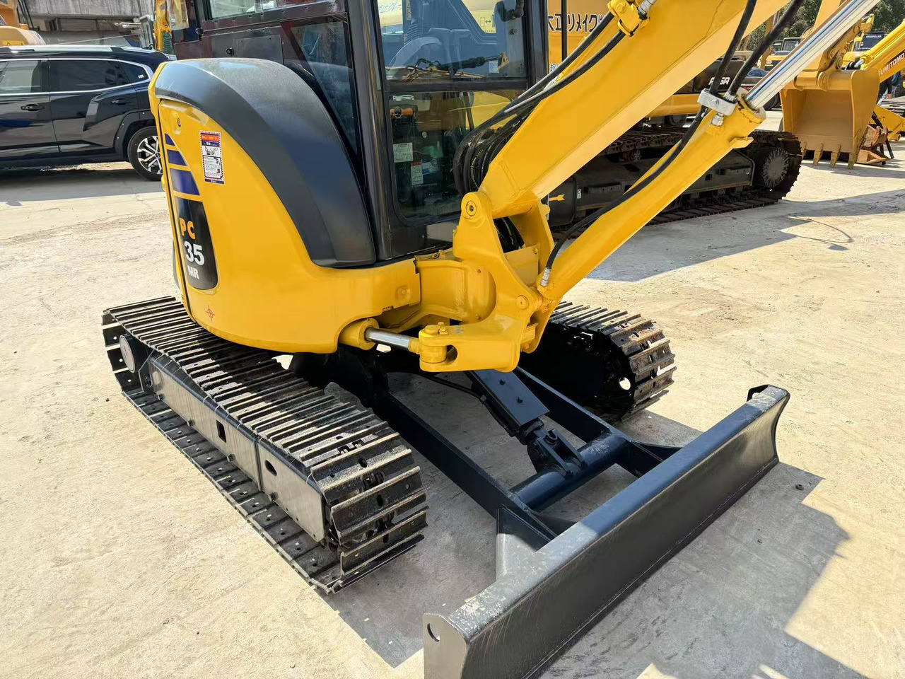 KOMATSU PC35MR - Міні-екскаватор: фото 5 KOMATSU PC35MR - Міні-екскаватор: фото 5