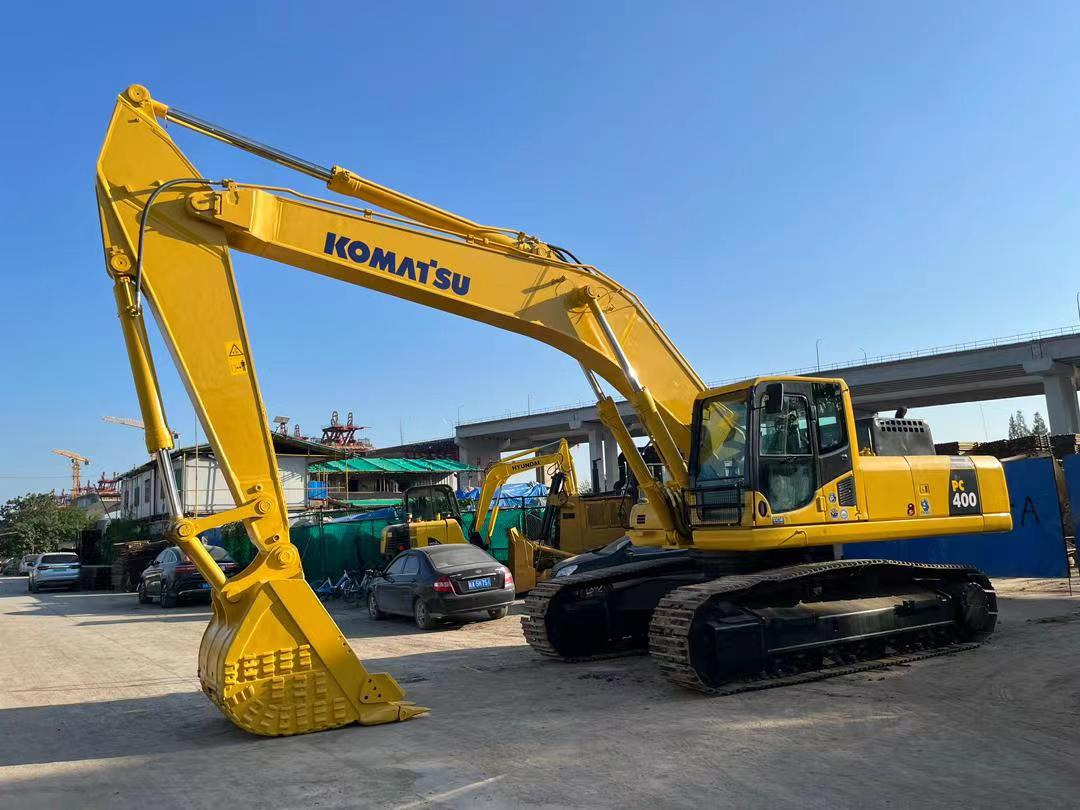KOMATSU PC400-8 - Гусеничний екскаватор: фото 1 KOMATSU PC400-8 - Гусеничний екскаватор: фото 1