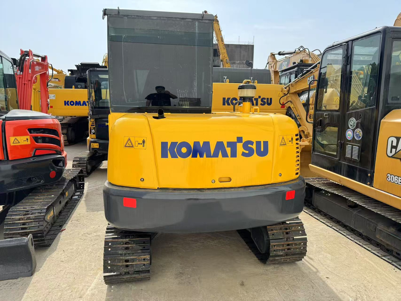 KOMATSU PC56-7 - Міні-екскаватор: фото 5 KOMATSU PC56-7 - Міні-екскаватор: фото 5