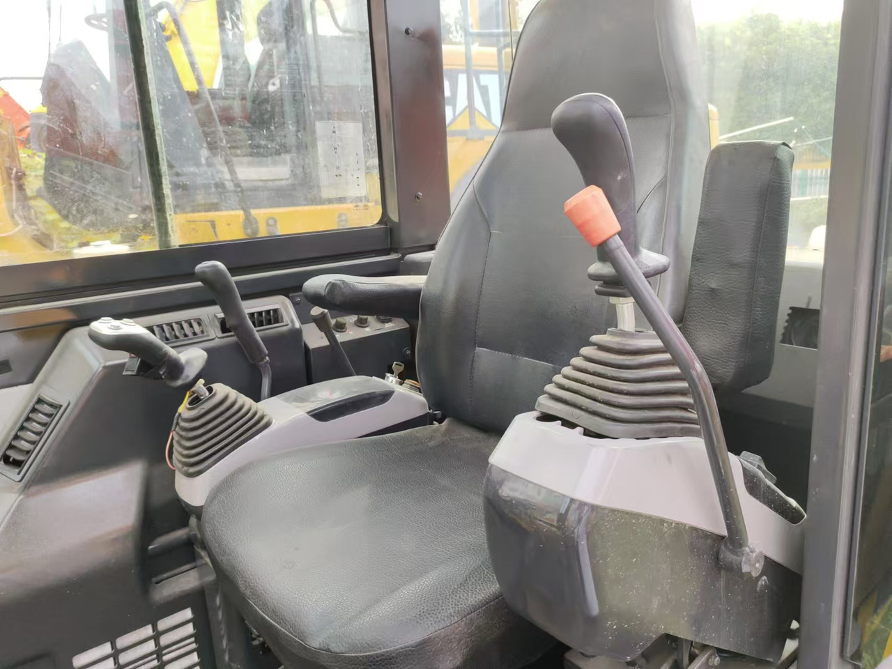 Міні-екскаватор KOMATSU PC56-7 PC56: фото 8 Міні-екскаватор KOMATSU PC56-7 PC56: фото 8