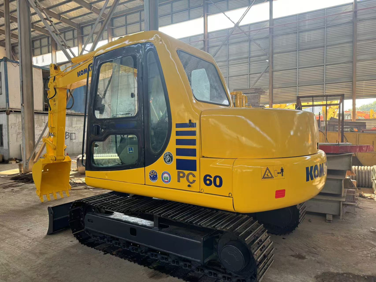 KOMATSU PC60-7 PC60 - Міні-екскаватор: фото 2 KOMATSU PC60-7 PC60 - Міні-екскаватор: фото 2