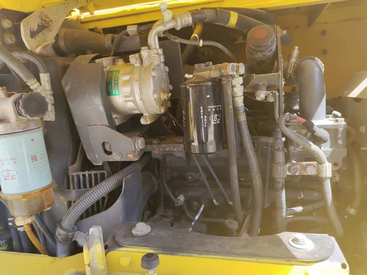 KOMATSU PC70-8 - Міні-екскаватор: фото 4 KOMATSU PC70-8 - Міні-екскаватор: фото 4