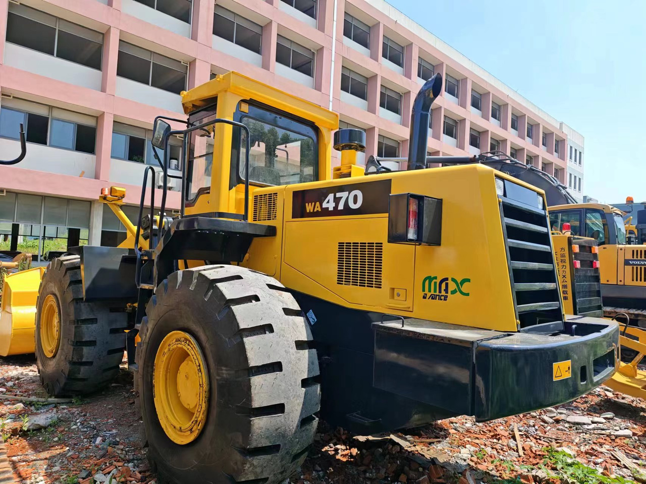 KOMATSU WA470-3 - Колісний навантажувач: фото 3 KOMATSU WA470-3 - Колісний навантажувач: фото 3