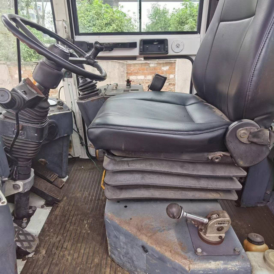 LIEBHERR 278 - Річстакер: фото 4 LIEBHERR 278 - Річстакер: фото 4