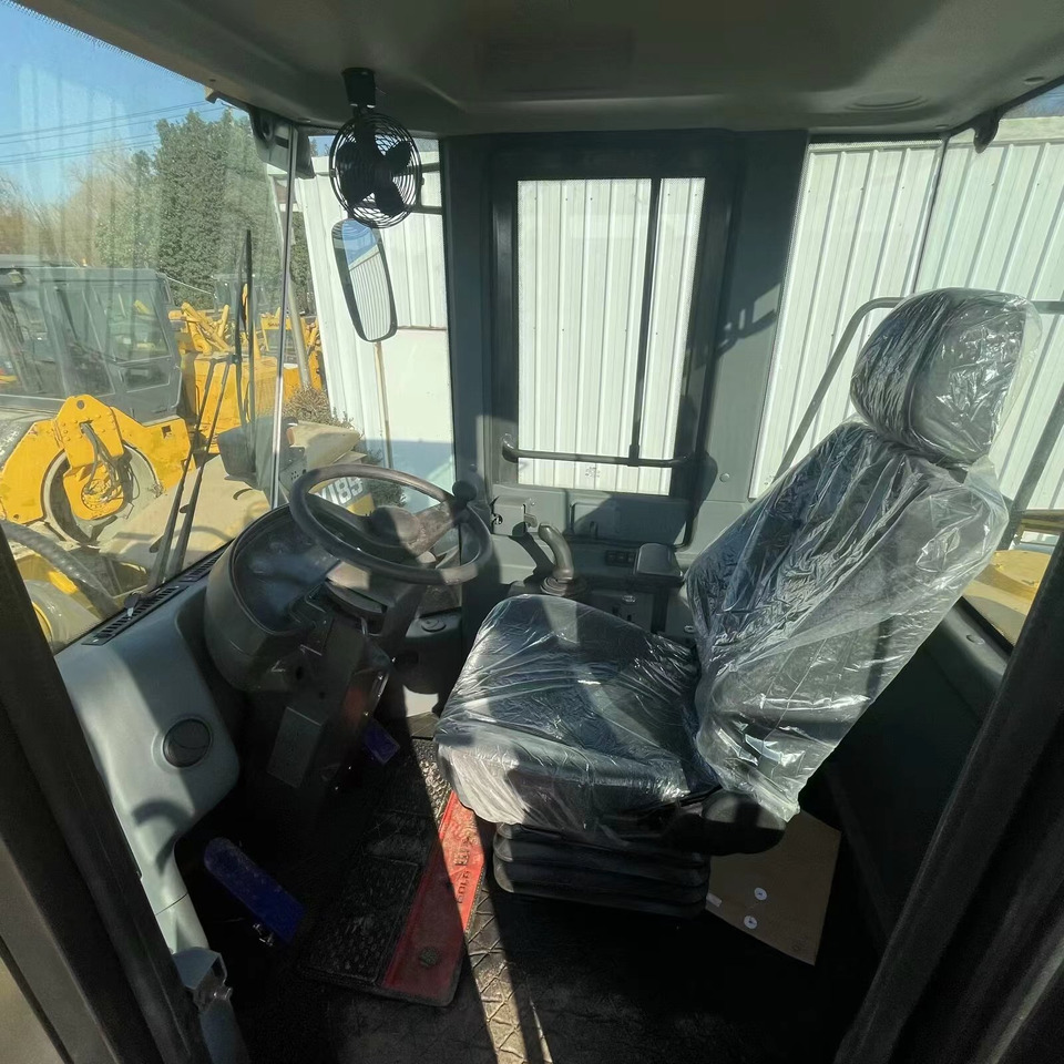 SDLG LG956L - Колісний навантажувач: фото 5 SDLG LG956L - Колісний навантажувач: фото 5