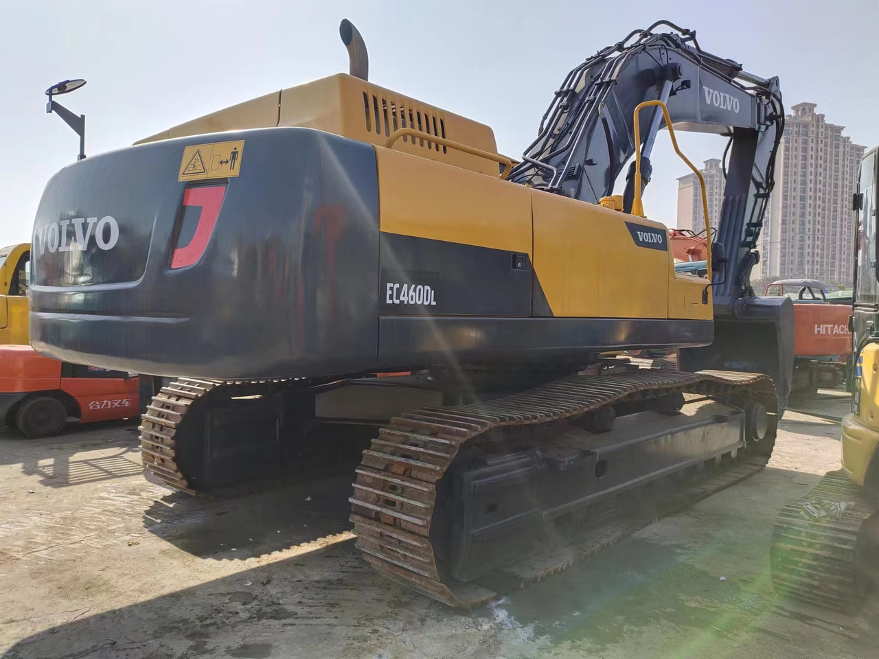 VOLVO EC460 - Гусеничний екскаватор: фото 1 VOLVO EC460 - Гусеничний екскаватор: фото 1