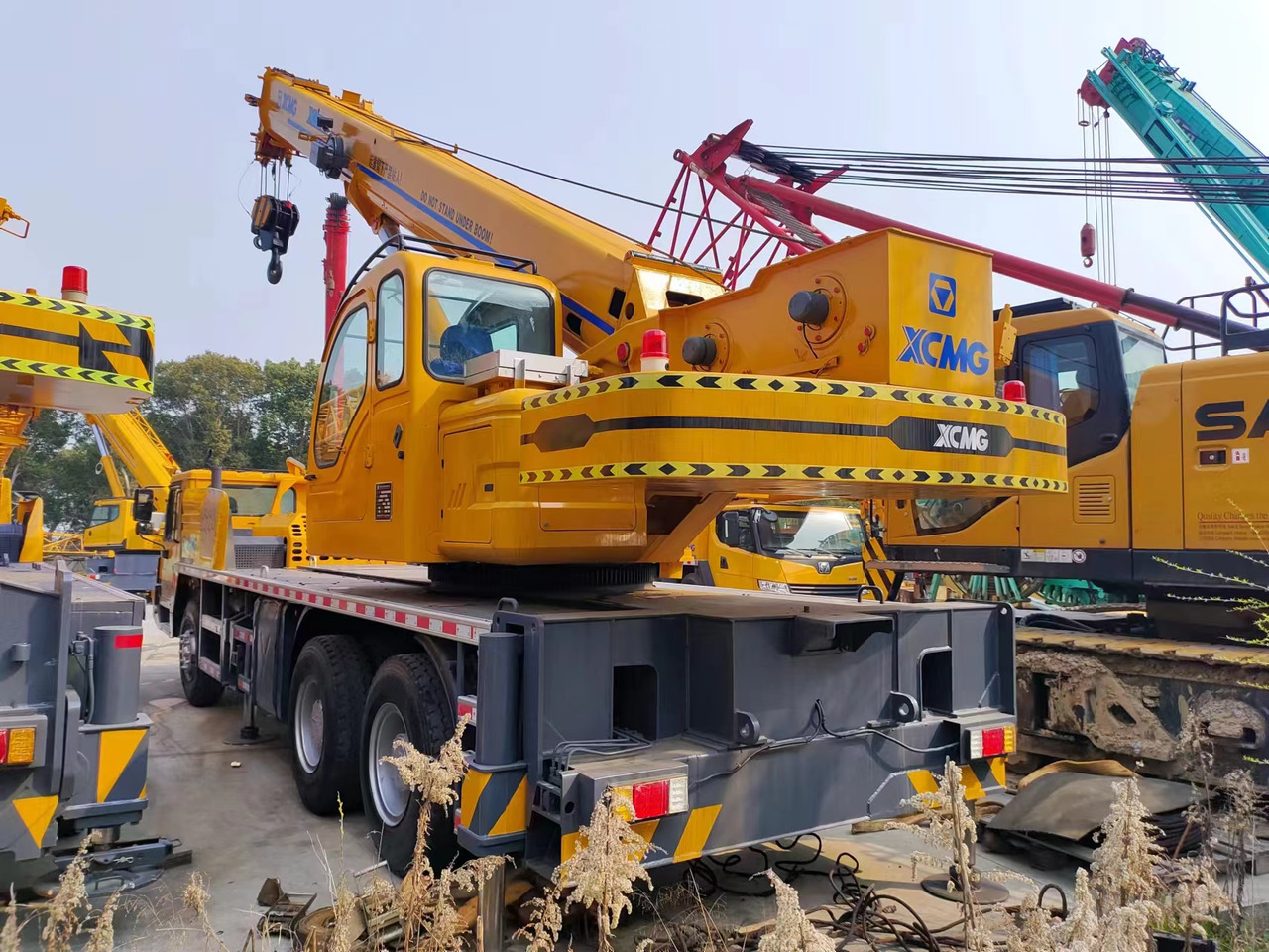 XCMG QY25K - Автокран: фото 1 XCMG QY25K - Автокран: фото 1