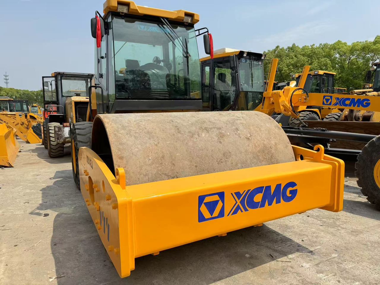 XCMG XS143J - Дорожній каток: фото 2 XCMG XS143J - Дорожній каток: фото 2