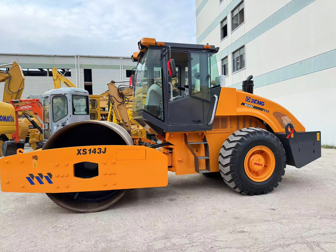 XCMG XS143J - Дорожній каток: фото 3 XCMG XS143J - Дорожній каток: фото 3