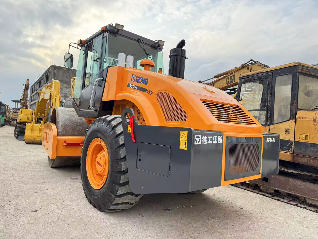 XCMG XS143J - Дорожній каток: фото 2 XCMG XS143J - Дорожній каток: фото 2