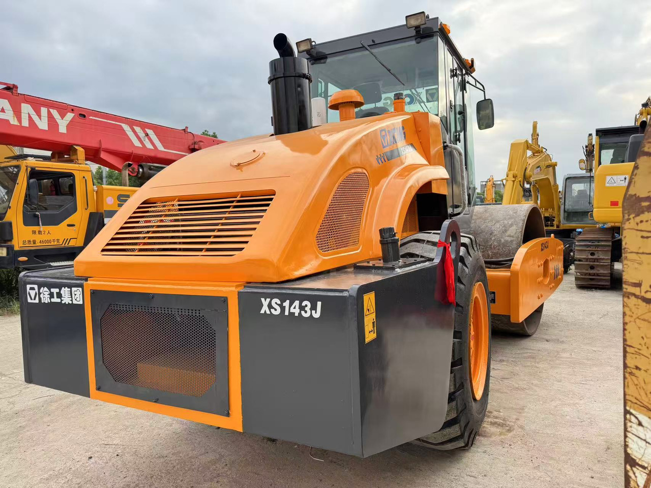 XCMG XS143J - Дорожній каток: фото 5 XCMG XS143J - Дорожній каток: фото 5