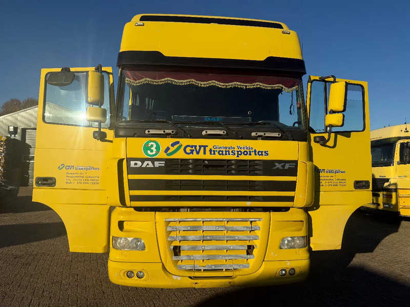 DAF XF 95.430 Tractor Unit - Тягач: фото 2 DAF XF 95.430 Tractor Unit - Тягач: фото 2