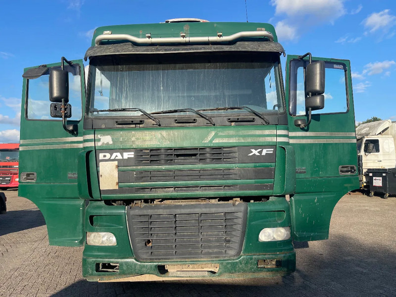DAF XF 95.430 Tractor Unit - Тягач: фото 2 DAF XF 95.430 Tractor Unit - Тягач: фото 2