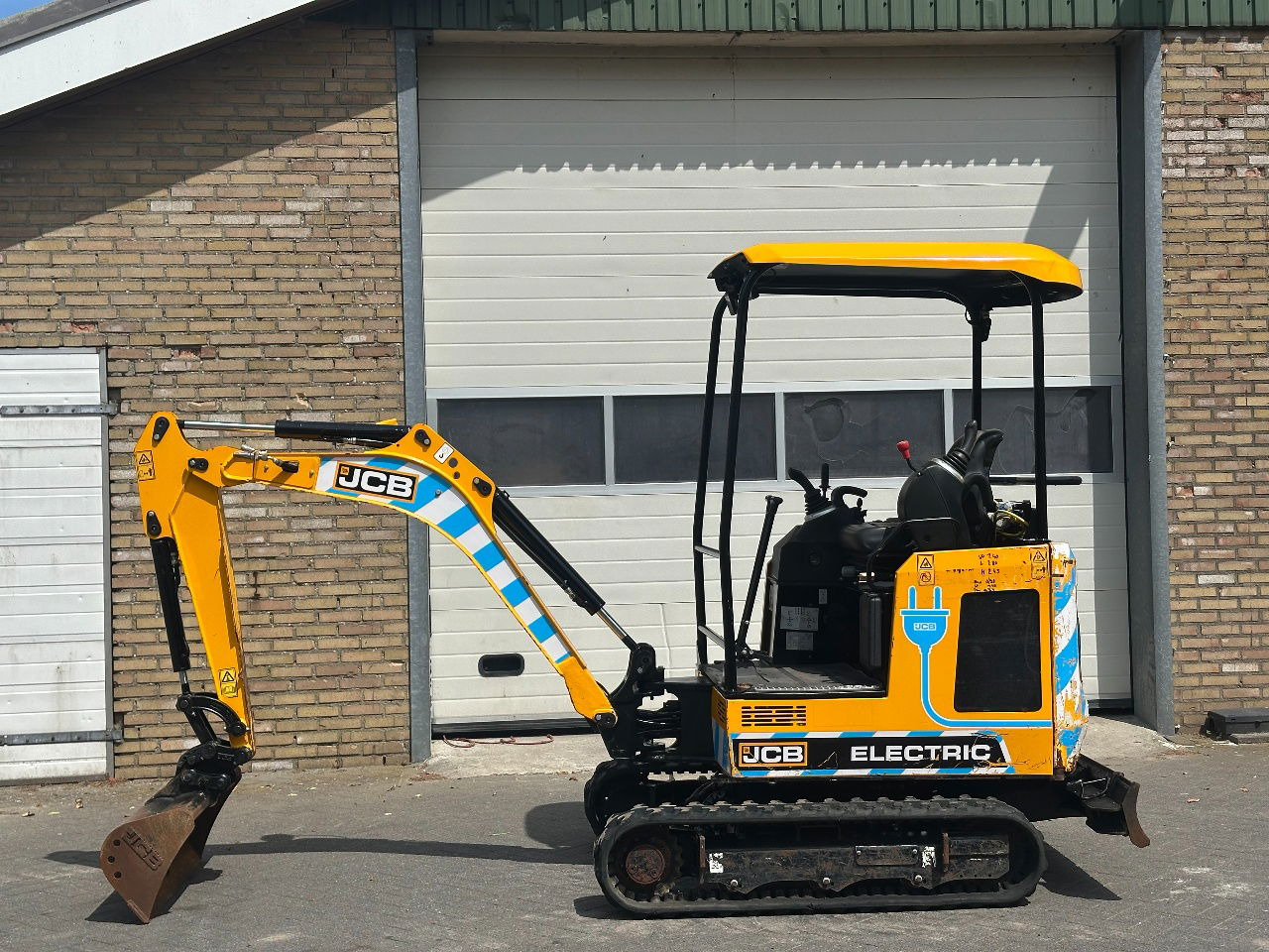 JCB 19c-1 E 100 elektrisch - Міні-екскаватор: фото 2 JCB 19c-1 E 100 elektrisch - Міні-екскаватор: фото 2