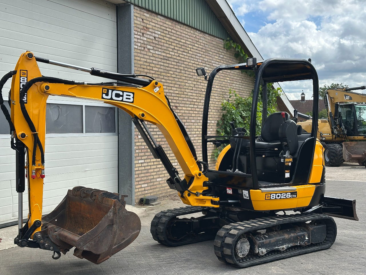 JCB 8026 - Міні-екскаватор: фото 1 JCB 8026 - Міні-екскаватор: фото 1