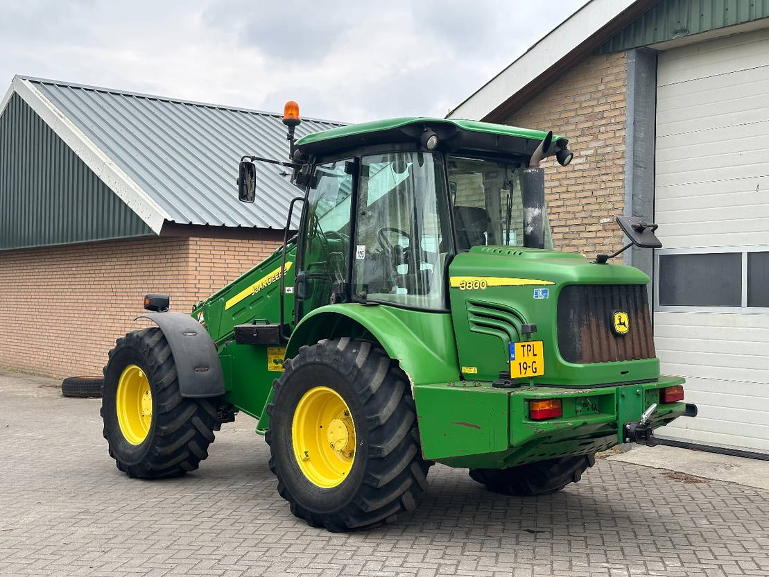John Deere 3800 - Телескопічний фронтальний навантажувач: фото 3 John Deere 3800 - Телескопічний фронтальний навантажувач: фото 3