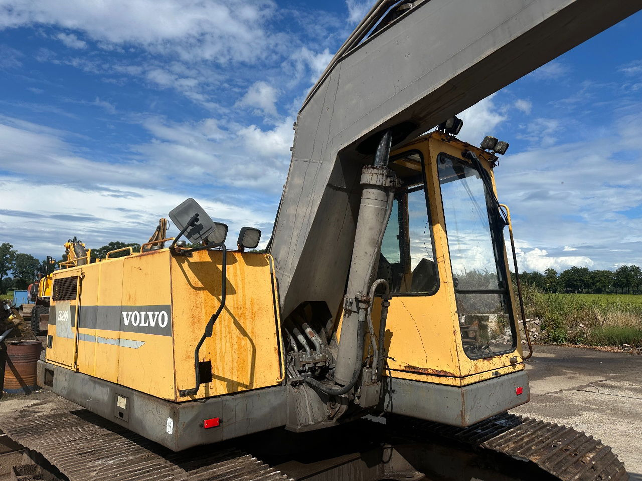 Volvo EC200 - Гусеничний екскаватор: фото 5 Volvo EC200 - Гусеничний екскаватор: фото 5