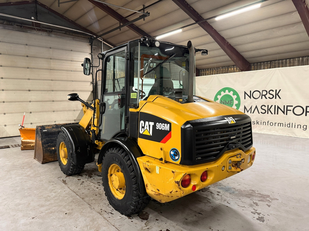 Cat 906M High Flow, 40 km/t med skuff og plog # TIL LEIE# - Колісний навантажувач: фото 3 Cat 906M High Flow, 40 km/t med skuff og plog # TIL LEIE# - Колісний навантажувач: фото 3