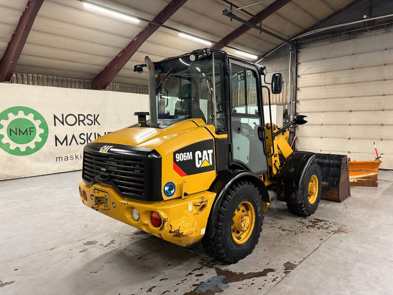 Cat 906M High Flow, 40 km/t med skuff og plog # TIL LEIE# - Колісний навантажувач: фото 4 Cat 906M High Flow, 40 km/t med skuff og plog # TIL LEIE# - Колісний навантажувач: фото 4