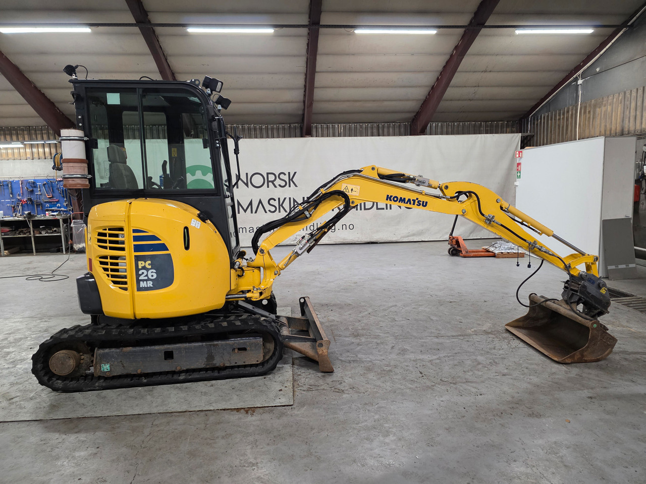Komatsu PC26MR-3 - Міні-екскаватор: фото 5 Komatsu PC26MR-3 - Міні-екскаватор: фото 5
