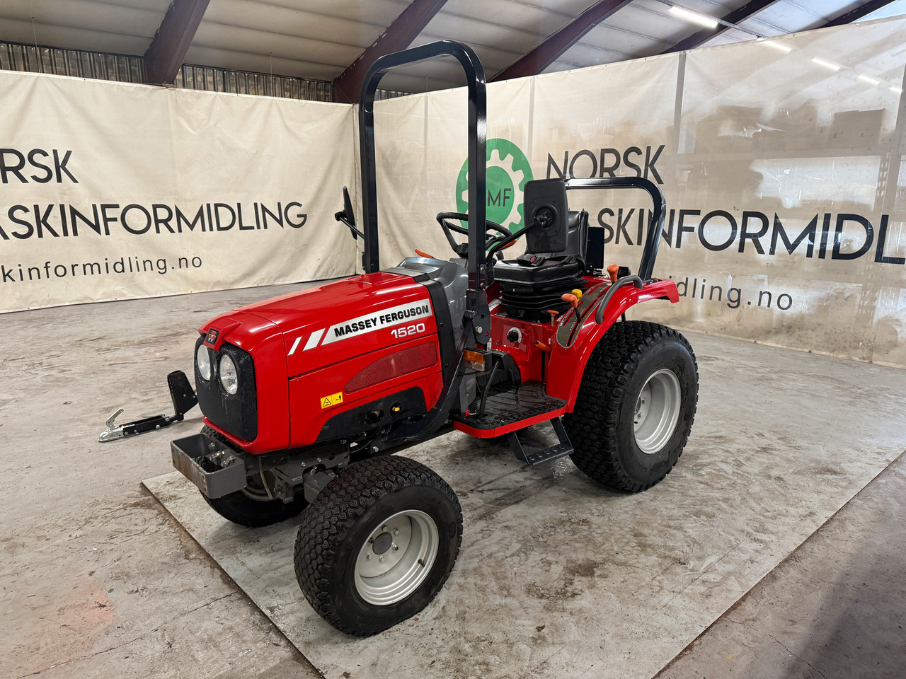 Massey Ferguson 1520 #MVA FRI# - Трактор: фото 1 Massey Ferguson 1520 #MVA FRI# - Трактор: фото 1