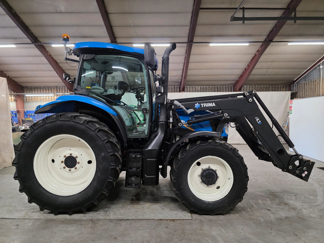 New Holland T6.160 AC - Трактор: фото 5 New Holland T6.160 AC - Трактор: фото 5