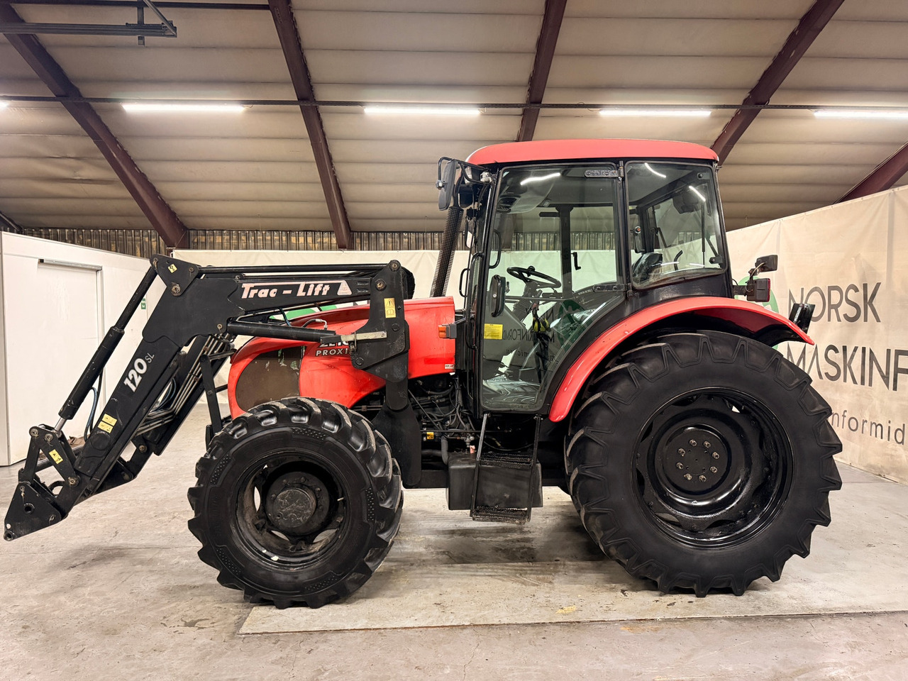 Zetor 8541 Proxima Plus - Трактор: фото 2 Zetor 8541 Proxima Plus - Трактор: фото 2