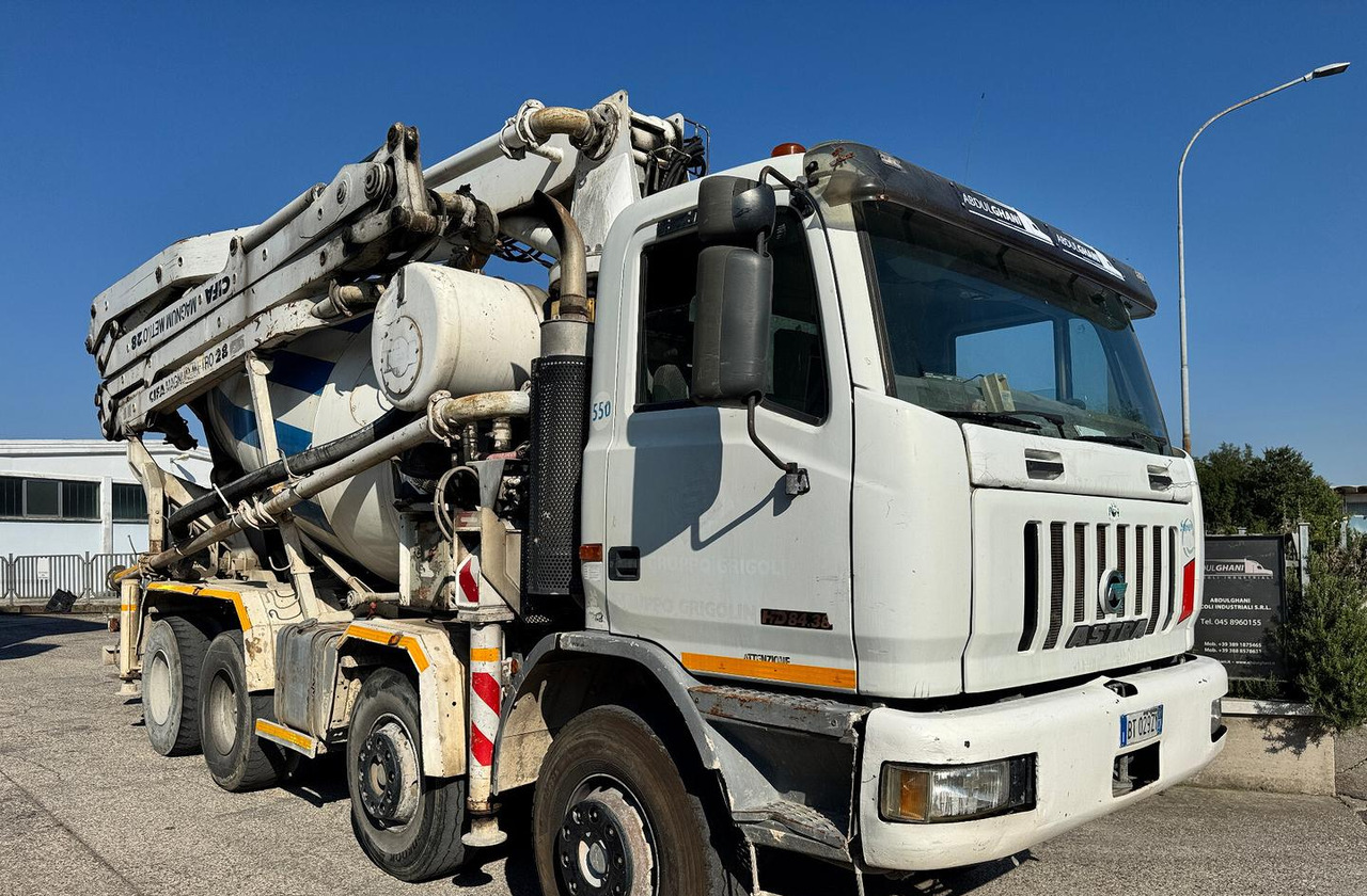 Betonpompa CIFA ASTRA HD84.38 - 2003 - Автобетононасос-змішувач: фото 2 Betonpompa CIFA ASTRA HD84.38 - 2003 - Автобетононасос-змішувач: фото 2