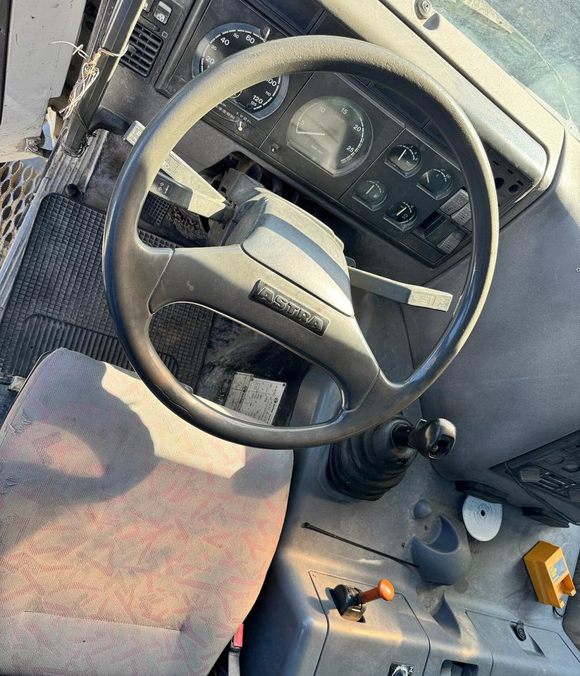 Betonpompa CIFA ASTRA HD84.38 - 2003 - Автобетононасос-змішувач: фото 3 Betonpompa CIFA ASTRA HD84.38 - 2003 - Автобетононасос-змішувач: фото 3