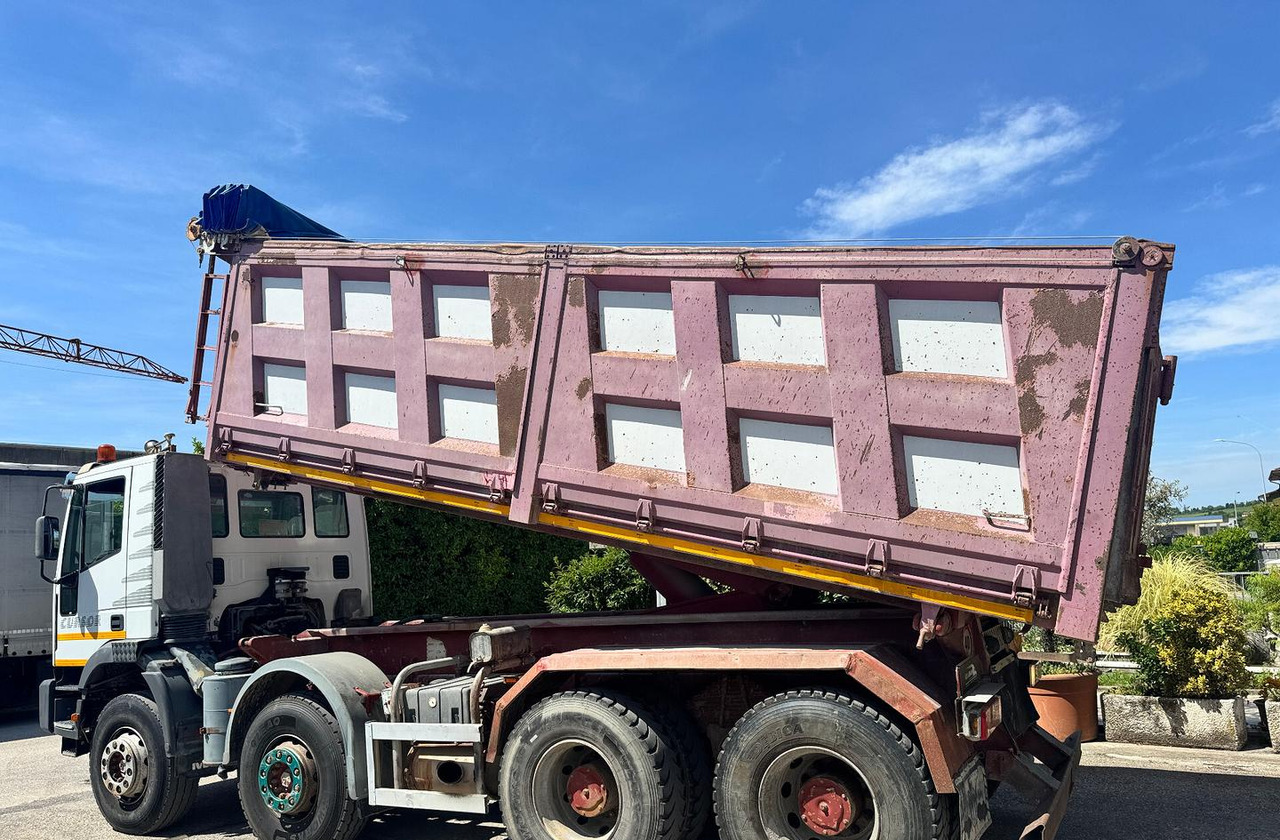 RIBALTATILE IVECO EuroTrakker 440 - 8X4 - Самоскид вантажівка: фото 4 RIBALTATILE IVECO EuroTrakker 440 - 8X4 - Самоскид вантажівка: фото 4