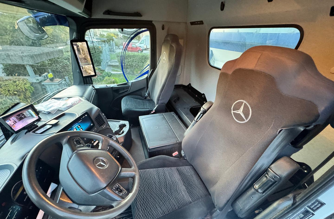 Ribaltabile Mercedes Benz Arocs 4148 - Самоскид вантажівка: фото 5 Ribaltabile Mercedes Benz Arocs 4148 - Самоскид вантажівка: фото 5