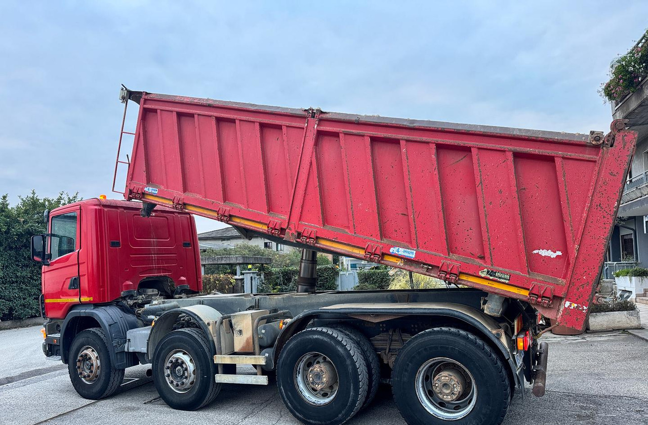 Scania R124/470 Ribaltabile 8X4 - Самоскид вантажівка: фото 2 Scania R124/470 Ribaltabile 8X4 - Самоскид вантажівка: фото 2
